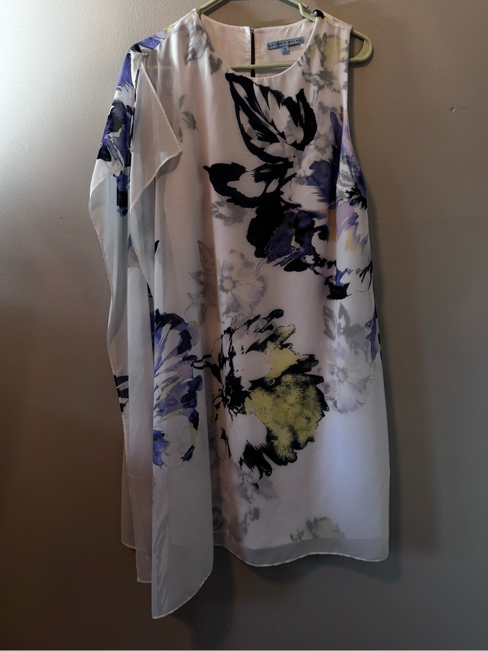 ANTONIO MELANI White One-Shoulder Floral Dress with Purple and Yellow Accents